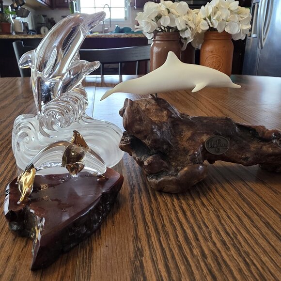 3 Piece set**Crystal and Wood Dolphin Collectible Figure Figurines Collectibles - Picture 1 of 4